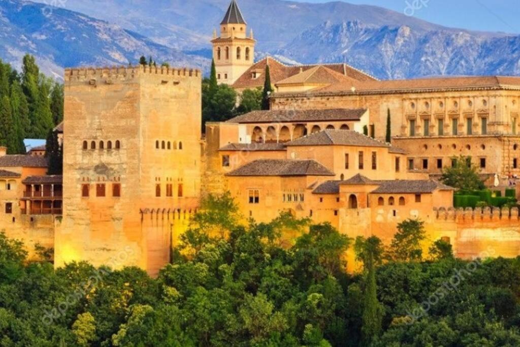 Granada Center House Near By Historical Heritage Apartment Bagian luar foto